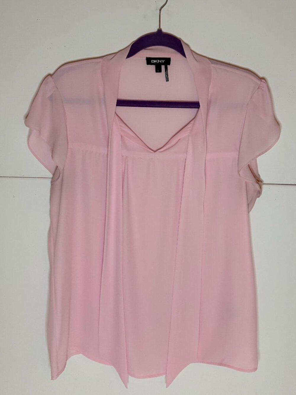 DKNY Pink Sheer Chiffon Short Petal Sleeve Front Tie Neckline Blouse/Top Size L